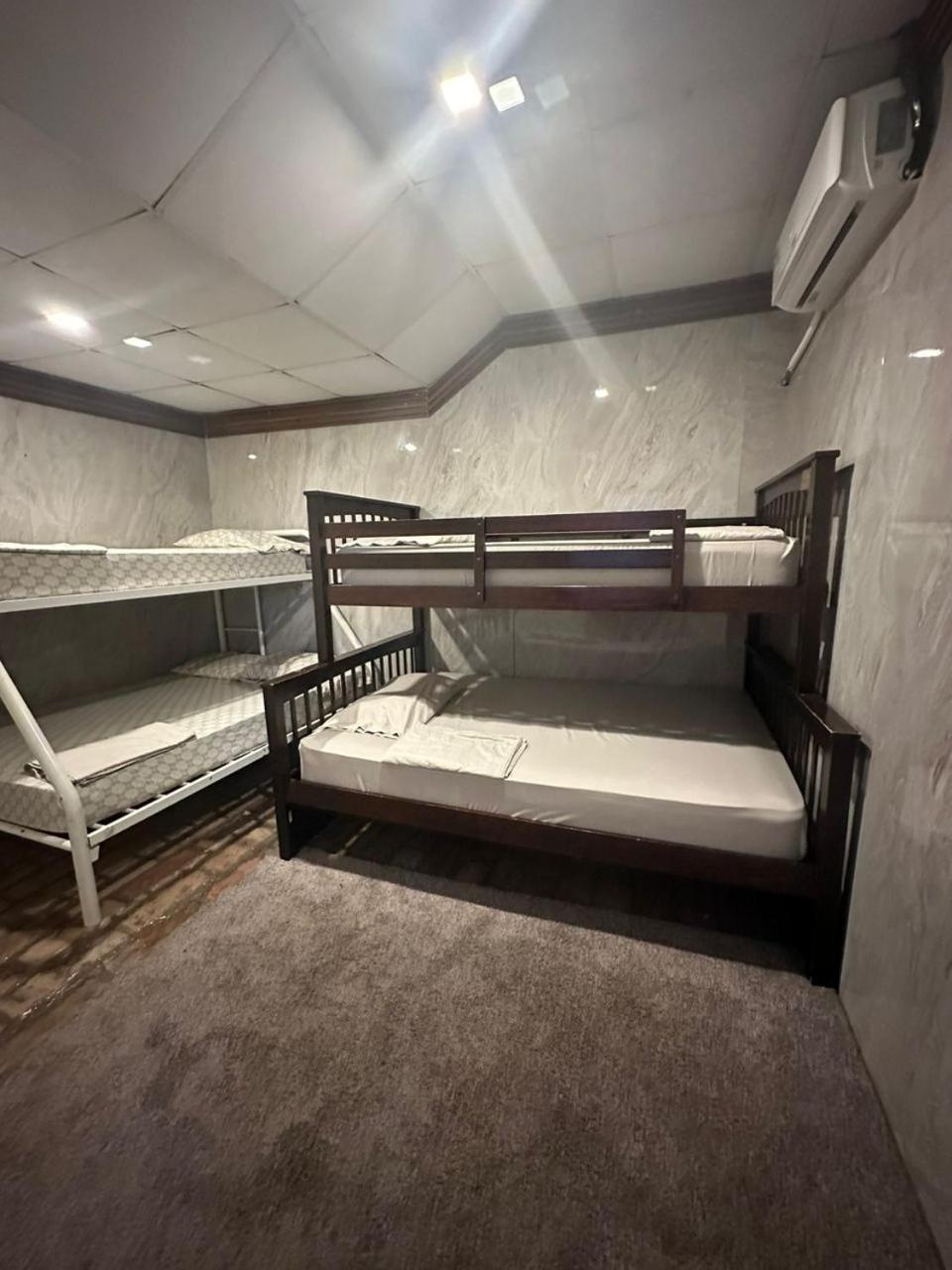 Hostel The Pod 33 Panama City Luaran gambar