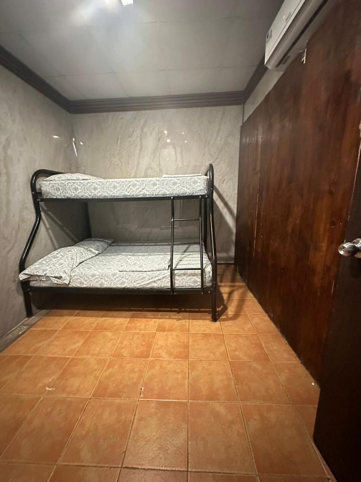 Hostel The Pod 33 Panama City Luaran gambar